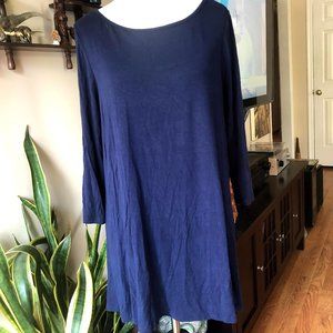 Free to Live Navy Blue 3/4 Sleeve Tunic (L)